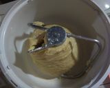 Foto langkah ke 1 dari resep Roti Coklat Klasik.