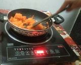 A picture of step 1 of Milk Made Carrot Halwa.