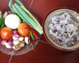 Foto langkah ke 1 dari resep Cumi asam manis.