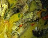 Foto langkah ke 7 dari resep Kepala Ikan Kuah Kuning.