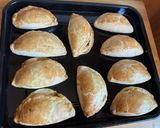A picture of step 7 of Pepperjack Pork Empanada.