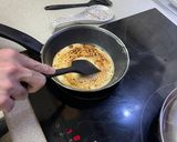 Foto del paso 1 de la receta: Tortitas de leche de avena con bacon, cebolla y berenjena