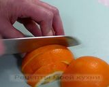Фото кроку 3 до Запечённая курица с апельсинами.