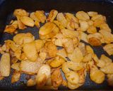 Grillezett tarja csirkeszárny fűszeres burgonyával recept fázis 3 fotója