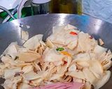 Foto langkah ke 5 dari resep Tumis Rebung Pedas.