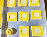 Foto langkah ke 2 dari resep Puff Pastry Strawberry Cokelat.