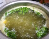 A picture of step 5 of Lemon Coriander Soup.