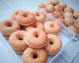Foto langkah ke 6 dari resep Donat Fluffy.