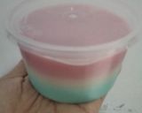 Foto langkah ke 3 dari resep Puding rainbow.