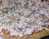 Foto del paso 4 de la receta: Pizza con plátanos verdes