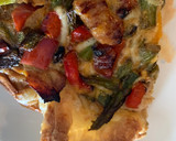 Foto del paso 4 de la receta: Quiche de verduras y pollo