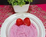 A picture of step 6 of Strawberry Srikhand.
