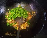 A picture of step 4 of Paneer Bhurji with Peas.