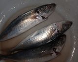 Foto langkah ke 1 dari resep Ikan Dencis tumis.
