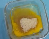 Foto langkah ke 2 dari resep KUE KECIPUT RENYAH ANTI GAGAL, NO OVEN NO MIXER | KUE KERING |.