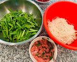 Hình bước làm 1 của món Hủ tiếu nước