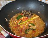 Foto langkah ke 1 dari resep Ikan Semar Oseng Santan Pedas.