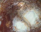 A picture of step 4 of Caramel sauce.