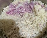 A picture of step 1 of Dadpe poha.