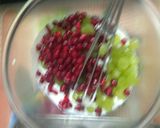 A picture of step 3 of Grapes Yogurt.