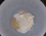 A picture of step 1 of Pizza Crust.