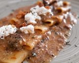 Foto del paso 6 de la receta: Pasta con salsa de fricandó y ricotta