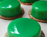 Foto del paso 13 de la receta: Semifríos de pistacho y limón con glaseado espejo