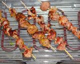 Foto del paso 4 de la receta: Pinchos de pavo a la parrilla