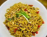 Foto langkah ke 4 dari resep 94.) Indomie goreng hack viral.