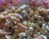 Foto del paso 1 de la receta: Tostadas de Ensalada de Surimi