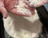 Foto del paso 2 de la receta: Pizza casera con bresaola y rúcula