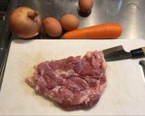 A picture of step 1 of Oyako don.