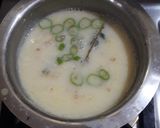 કાઠીયાવાડી કઢી (kathiyavadi kadhi recipe in gujarati) રેસીપી સ્ટેપ2ફોટો