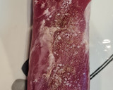 Foto del paso 3 de la receta: Solomillo al horno envuelto en jamón y pesto