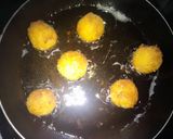 Foto langkah ke 5 dari resep Bola Bola nasi crunchy🌸.