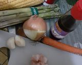 Foto langkah ke 1 dari resep Creamy soup asparagus.