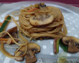 Foto del paso 5 de la receta: Spaghettinis con verduras y salsa oriental