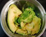 A picture of step 2 of Guacamole.