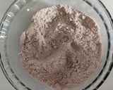 A picture of step 1 of Kerala brown rice puttu.