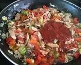 Foto del paso 3 de la receta: Empanada gallega de pollo
