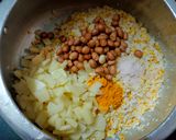 A picture of step 1 of Rajwadi Khichdi.