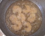 Foto del paso 4 de la receta: Langostinos fritos🦐😆