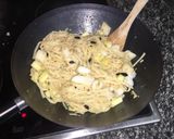 Foto del paso 6 de la receta: Calabaguetis con sepia, ajo y guindilla