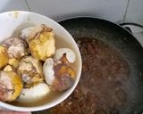 Hình bước làm 6 của món Hột vịt lộn xào me tại nhà