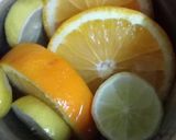 صورة لخطوة 1 من وصفة عصير برتقال وليمون🍋🍋لنزلات البرد🍏