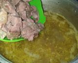 Foto langkah ke 3 dari resep Daging Sapi Bumbu Kuning Tanpa Santan.