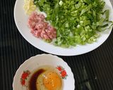 รูปขั้นตอนการทำที่ 1 ของ ผักกวางตุ้ง&หมูสับผัดไข่