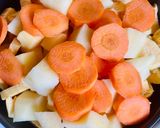 Foto del paso 2 de la receta: TORTILLA DE VEGETALES VARIOS 🌮🌮