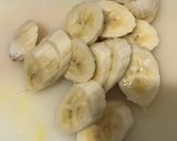 Foto langkah ke 3 dari resep Pisang berselimut salju.