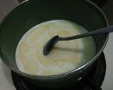 Foto langkah ke 4 dari resep Bola Singkong Kuah Susu.
